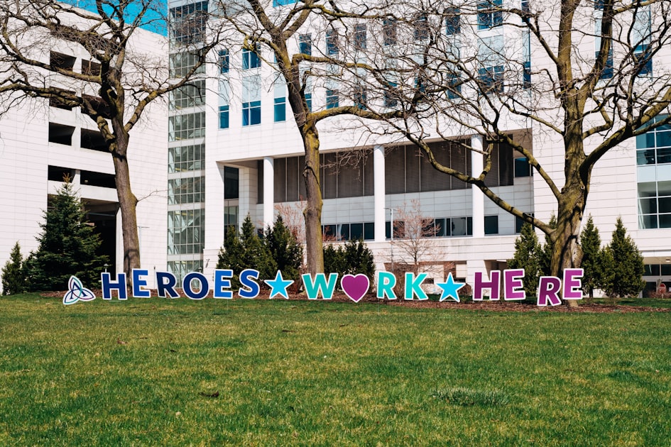 The Impact of Community Recognition